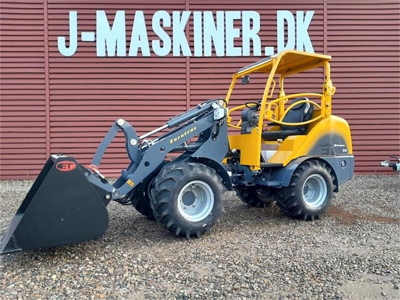Eurotrac W12 Eurotrac W12s m. mellem arm - Компактний фронтальний навантажувач: фото 2 Eurotrac W12 Eurotrac W12s m. mellem arm - Компактний фронтальний навантажувач: фото 2