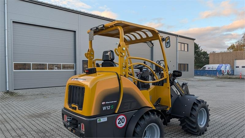 Eurotrac W12S - Компактний фронтальний навантажувач: фото 5 Eurotrac W12S - Компактний фронтальний навантажувач: фото 5