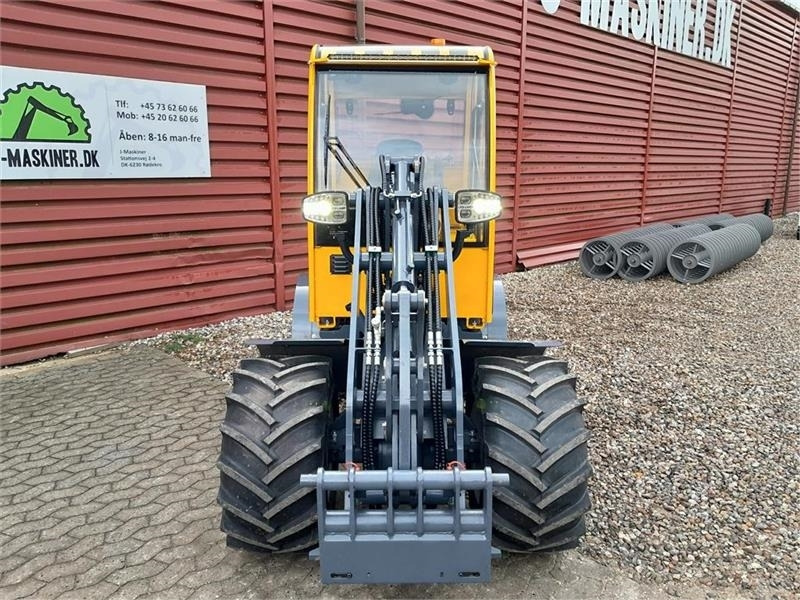Eurotrac W12S med førerhus, skovl og gafler  - Колісний навантажувач: фото 5 Eurotrac W12S med førerhus, skovl og gafler  - Колісний навантажувач: фото 5