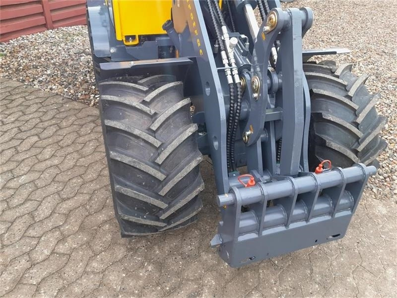 Eurotrac W12S med førerhus, skovl og gafler  - Колісний навантажувач: фото 4 Eurotrac W12S med førerhus, skovl og gafler  - Колісний навантажувач: фото 4