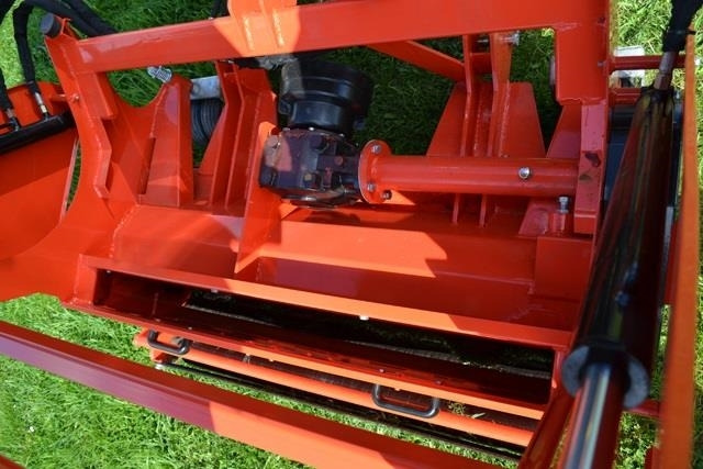 - - - boxer - Навісне обладнання в категорії Комунальні трактори: фото 4 - - - boxer - Навісне обладнання в категорії Комунальні трактори: фото 4