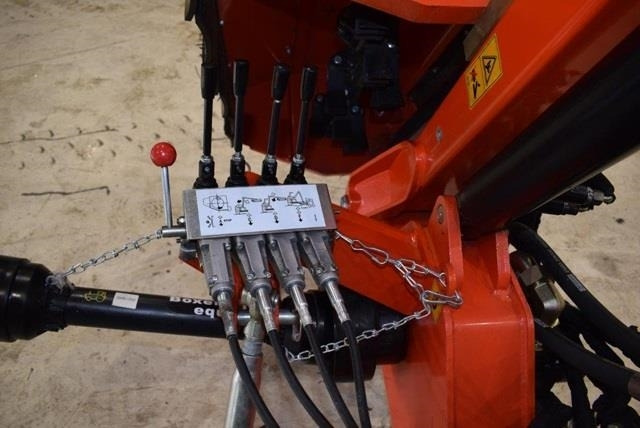 - - - boxer - Навісне обладнання в категорії Комунальні трактори: фото 5 - - - boxer - Навісне обладнання в категорії Комунальні трактори: фото 5