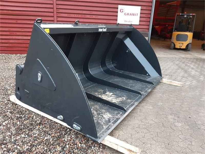 Inter-Tech højtipskovl inter-tech 3 meters - Сільськогосподарська техніка: фото 1 Inter-Tech højtipskovl inter-tech 3 meters - Сільськогосподарська техніка: фото 1