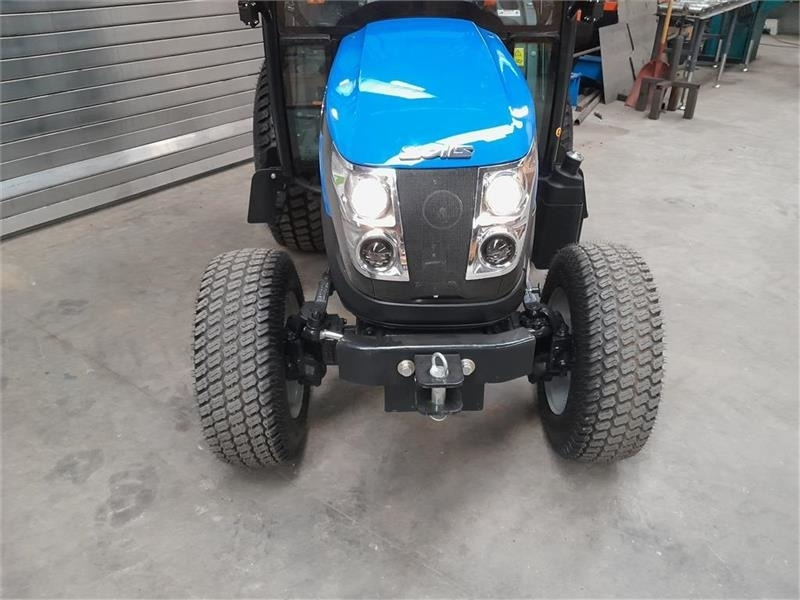 Solis 26 med kabine - Комунальний трактор: фото 4 Solis 26 med kabine - Комунальний трактор: фото 4