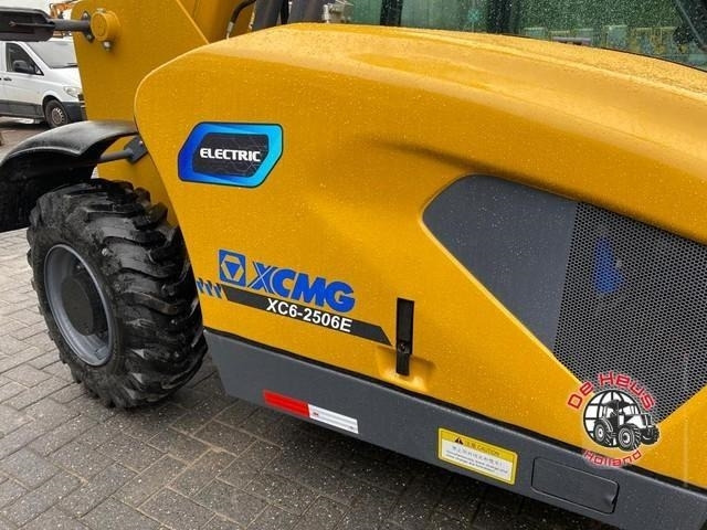 - - - XCMG XC6-2506E - Навантажувач телескопічний: фото 5 - - - XCMG XC6-2506E - Навантажувач телескопічний: фото 5