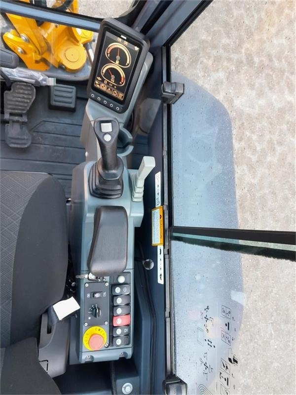 Міні-екскаватор XCMG xe27e med rototilt: фото 16 Міні-екскаватор XCMG xe27e med rototilt: фото 16