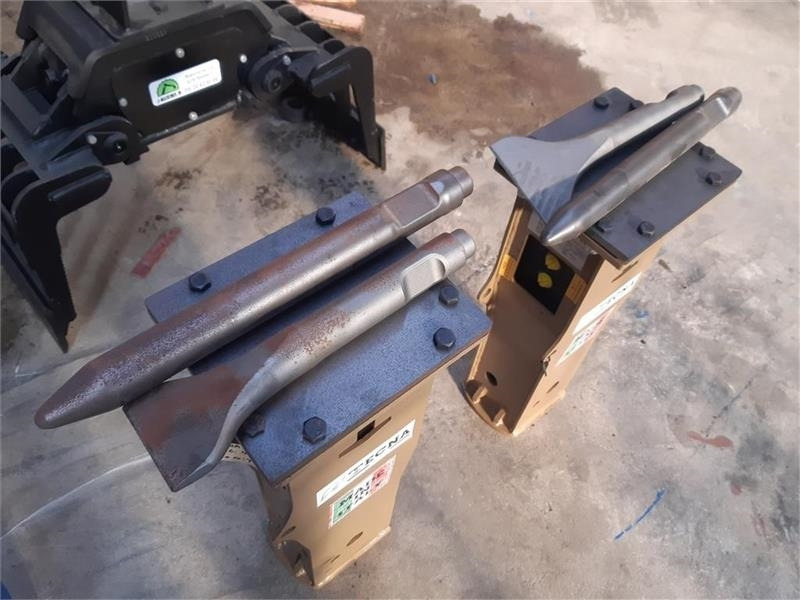 Ківш в категорії Будівельна техніка - - - beton hammer til minigraver: фото 11