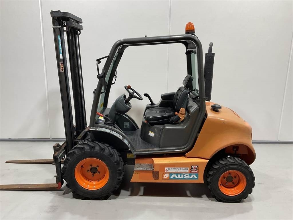 Ausa C150H X4 - Навантажувач підвищеної прохідності: фото 3 Ausa C150H X4 - Навантажувач підвищеної прохідності: фото 3