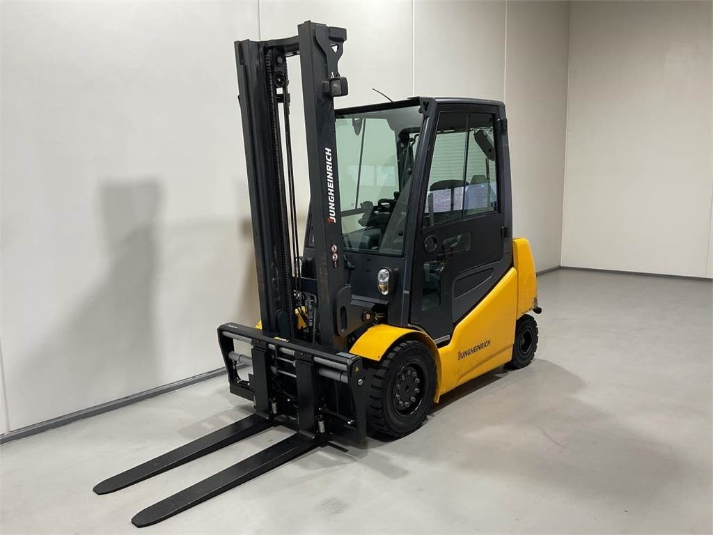 Jungheinrich EFG 535KS - Електронавантажувач: фото 4 Jungheinrich EFG 535KS - Електронавантажувач: фото 4