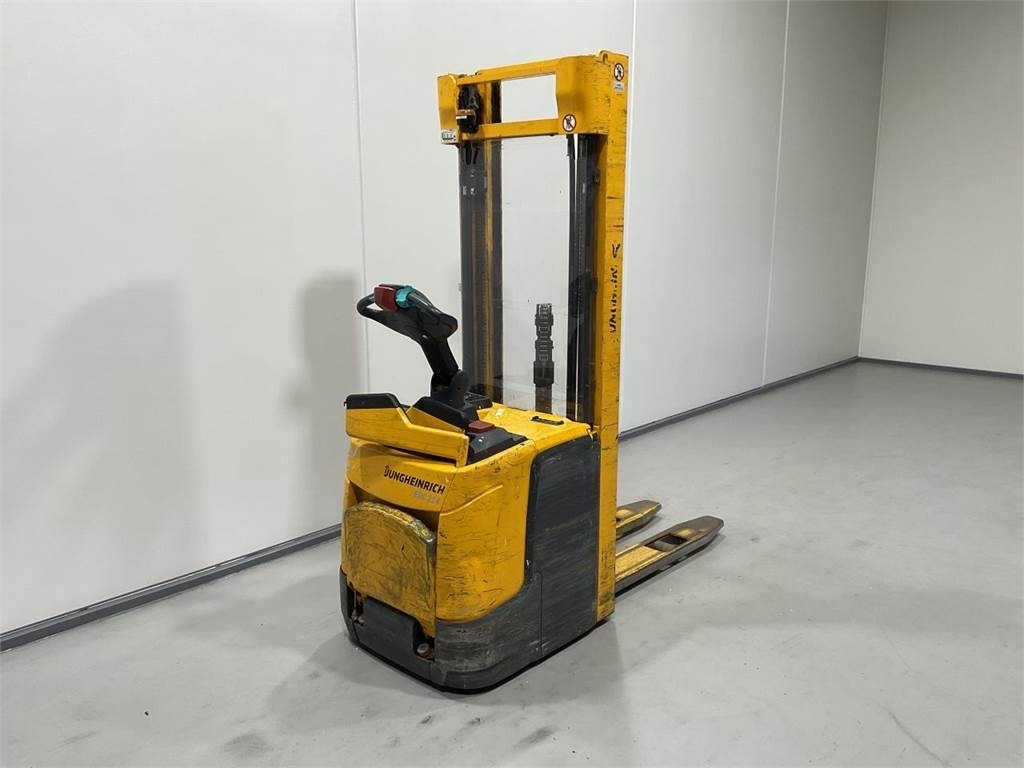 Jungheinrich ERC 214 - Штабелер: фото 2 Jungheinrich ERC 214 - Штабелер: фото 2