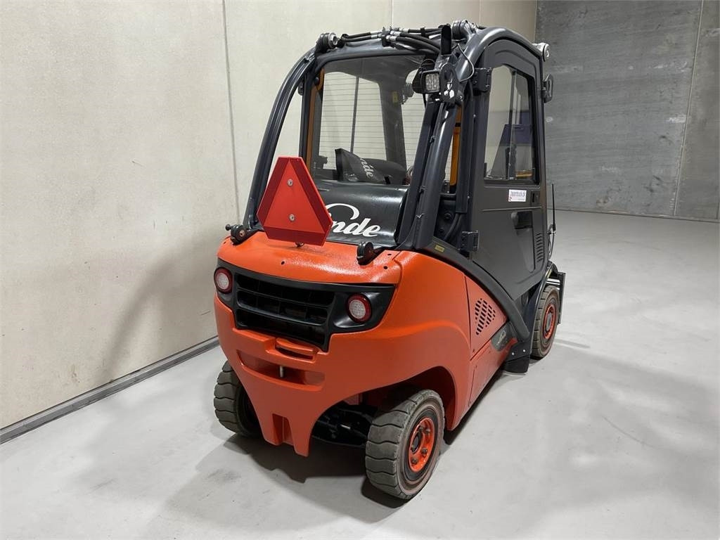 Linde H25T-02 - Газовий навантажувач: фото 2 Linde H25T-02 - Газовий навантажувач: фото 2