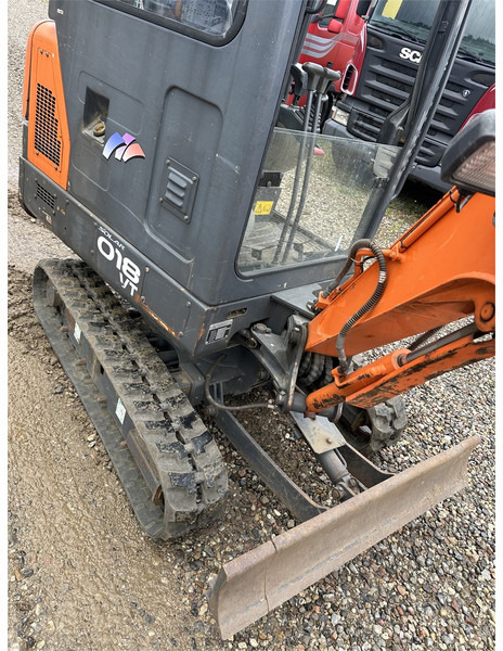 Doosan Slo 18 - 1.8T with bucket packed (Low Hours) - Міні-екскаватор: фото 4 Doosan Slo 18 - 1.8T with bucket packed (Low Hours) - Міні-екскаватор: фото 4