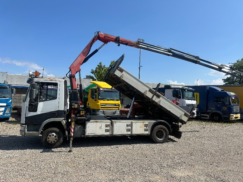 Iveco Eurocargo 120 EL 210hp / Fassi 80A Year 2012 + Tip - Вантажівка з маніпулятором: фото 3 Iveco Eurocargo 120 EL 210hp / Fassi 80A Year 2012 + Tip - Вантажівка з маніпулятором: фото 3
