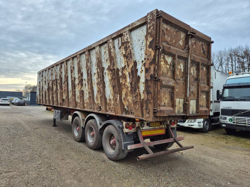 KEL-BERG 71 M3 // Tipper - Самоскид напівпричіп: фото 5 KEL-BERG 71 M3 // Tipper - Самоскид напівпричіп: фото 5