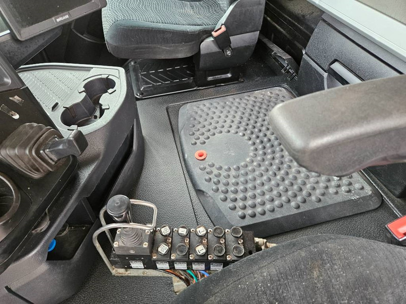 Mercedes-Benz Arocs 3246 L 8x2/4 //Kroghejs / Hook / Hagen// в лізинг Mercedes-Benz Arocs 3246 L 8x2/4 //Kroghejs / Hook / Hagen//: фото 20 Mercedes-Benz Arocs 3246 L 8x2/4 //Kroghejs / Hook / Hagen// в лізинг Mercedes-Benz Arocs 3246 L 8x2/4 //Kroghejs / Hook / Hagen//: фото 20