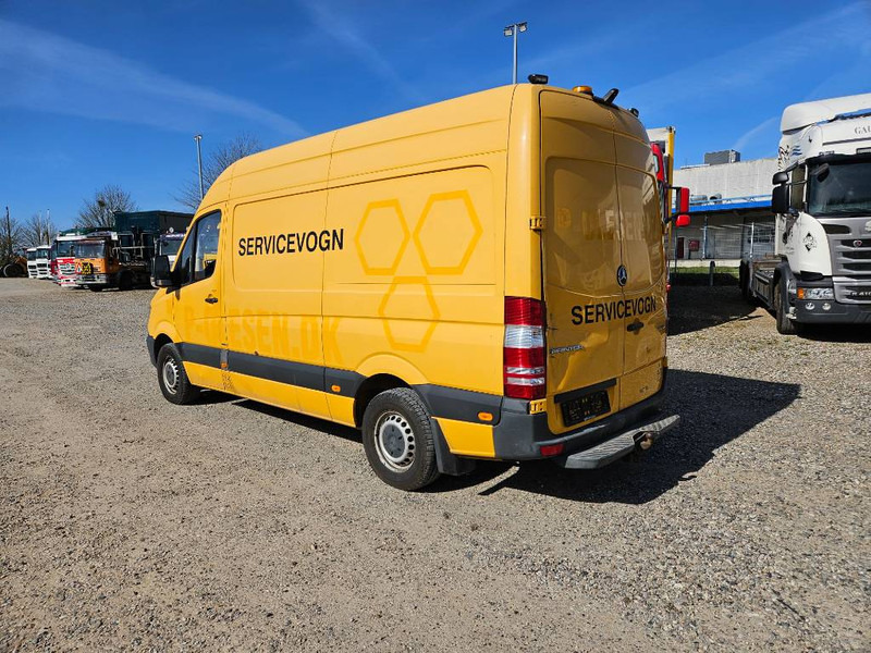 Mercedes-Benz Sprinter 319 CDI Kasten L2H2/Klima/servicewagon - Суцільнометалевий фургон: фото 3 Mercedes-Benz Sprinter 319 CDI Kasten L2H2/Klima/servicewagon - Суцільнометалевий фургон: фото 3
