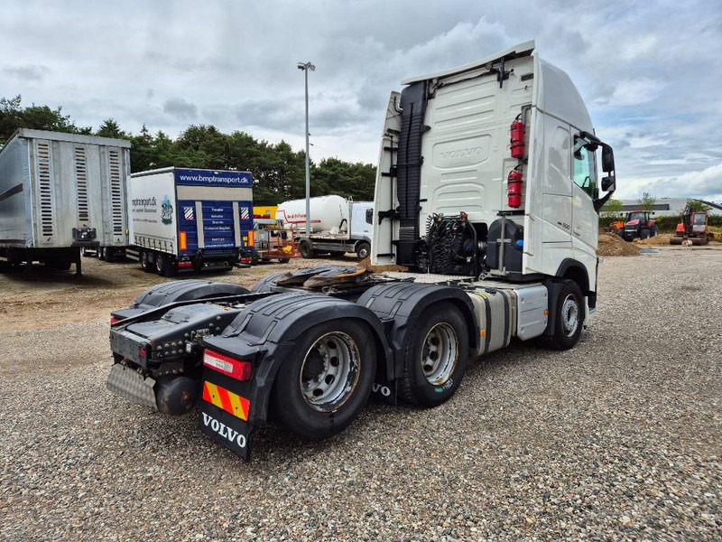Volvo FH 500 6x2 // Double boogie / VEB+ / ACC // - Тягач: фото 5 Volvo FH 500 6x2 // Double boogie / VEB+ / ACC // - Тягач: фото 5