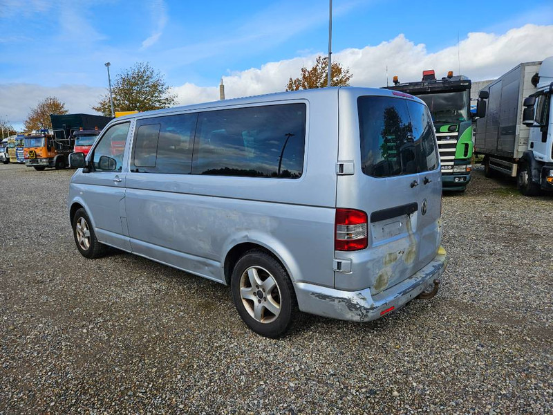 Volkswagen Caravelle 2,5 TDi 130 lang 10prs 5d - Мікроавтобус, Пасажирський фургон: фото 3 Volkswagen Caravelle 2,5 TDi 130 lang 10prs 5d - Мікроавтобус, Пасажирський фургон: фото 3