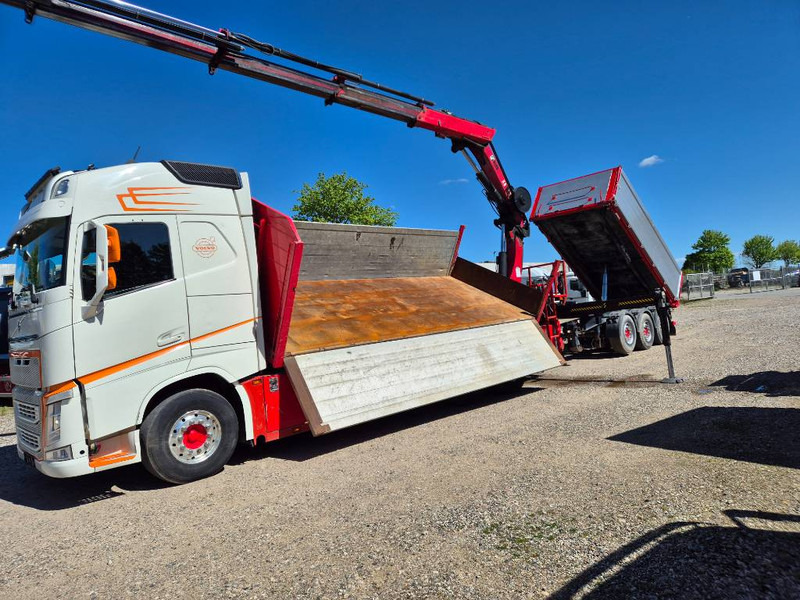 Volvo FH540 8x4 // Tipper // Hiab 288 EP-5 HIPRO/ - Вантажівка з маніпулятором: фото 1 Volvo FH540 8x4 // Tipper // Hiab 288 EP-5 HIPRO/ - Вантажівка з маніпулятором: фото 1