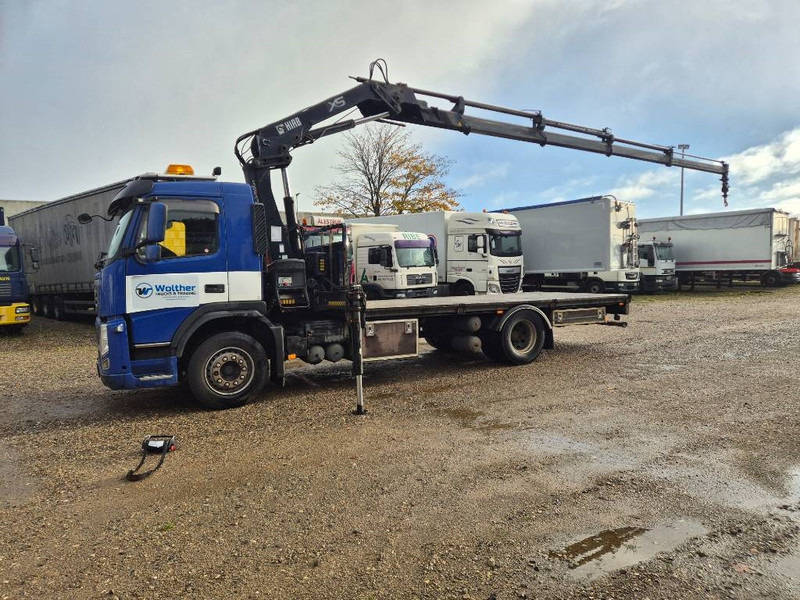 Volvo FM 330 4x2 // Hiab 122 ES-4 HIDUO // - Вантажівка з маніпулятором: фото 2 Volvo FM 330 4x2 // Hiab 122 ES-4 HIDUO // - Вантажівка з маніпулятором: фото 2