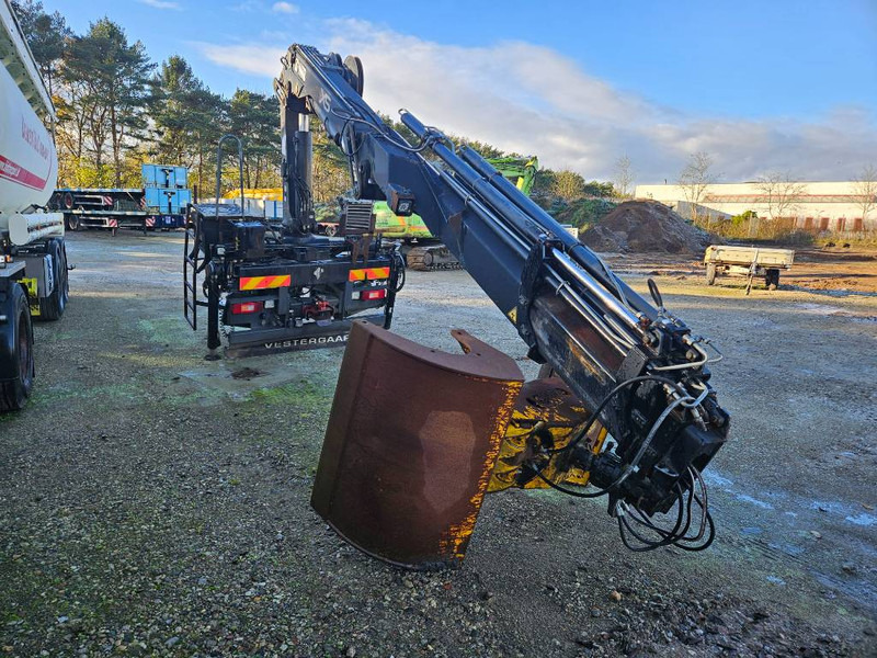Volvo HIAB 166 E-4 Hipro - Вантажівка з маніпулятором: фото 1 Volvo HIAB 166 E-4 Hipro - Вантажівка з маніпулятором: фото 1