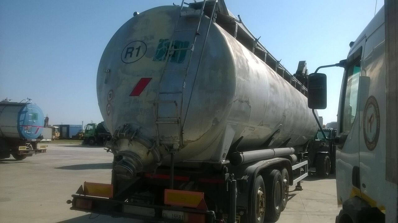 Piacenza S36 H2 T56 - Напівпричіп цистерна для сипучих вантажів: фото 2 Piacenza S36 H2 T56 - Напівпричіп цистерна для сипучих вантажів: фото 2