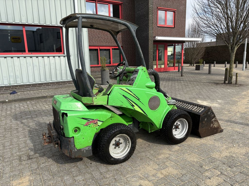 Avant 420 TDL Minishovel - Колісний навантажувач: фото 3 Avant 420 TDL Minishovel - Колісний навантажувач: фото 3