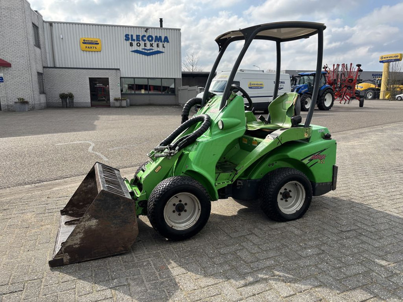 Avant 420 TDL Minishovel - Колісний навантажувач: фото 1 Avant 420 TDL Minishovel - Колісний навантажувач: фото 1