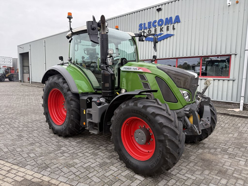 Fendt 720 S4 Vario Profi Plus - Трактор: фото 4 Fendt 720 S4 Vario Profi Plus - Трактор: фото 4
