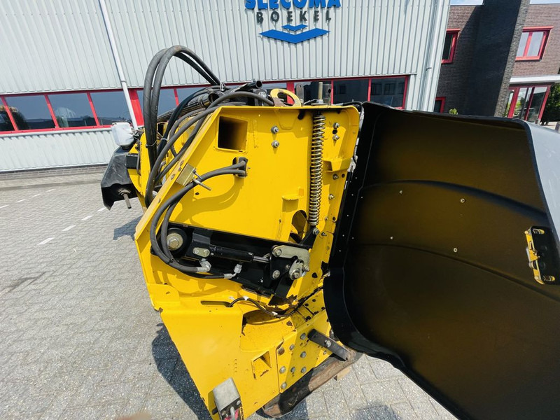 New Holland 273 FP - Обладнання для кормозбирального комбайну: фото 4 New Holland 273 FP - Обладнання для кормозбирального комбайну: фото 4