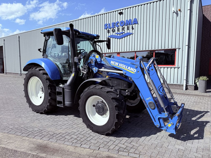 New Holland T6.165 AC + TL750 Voorlader - Трактор: фото 4 New Holland T6.165 AC + TL750 Voorlader - Трактор: фото 4