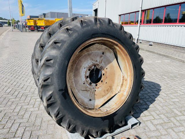 Шини і диски Veith Dubbel lucht 16.9/14-38 systeem GS: фото 13