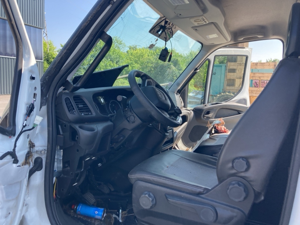 IVECO DAILY FOURGON 50C18 - Автовишка: фото 4 IVECO DAILY FOURGON 50C18 - Автовишка: фото 4