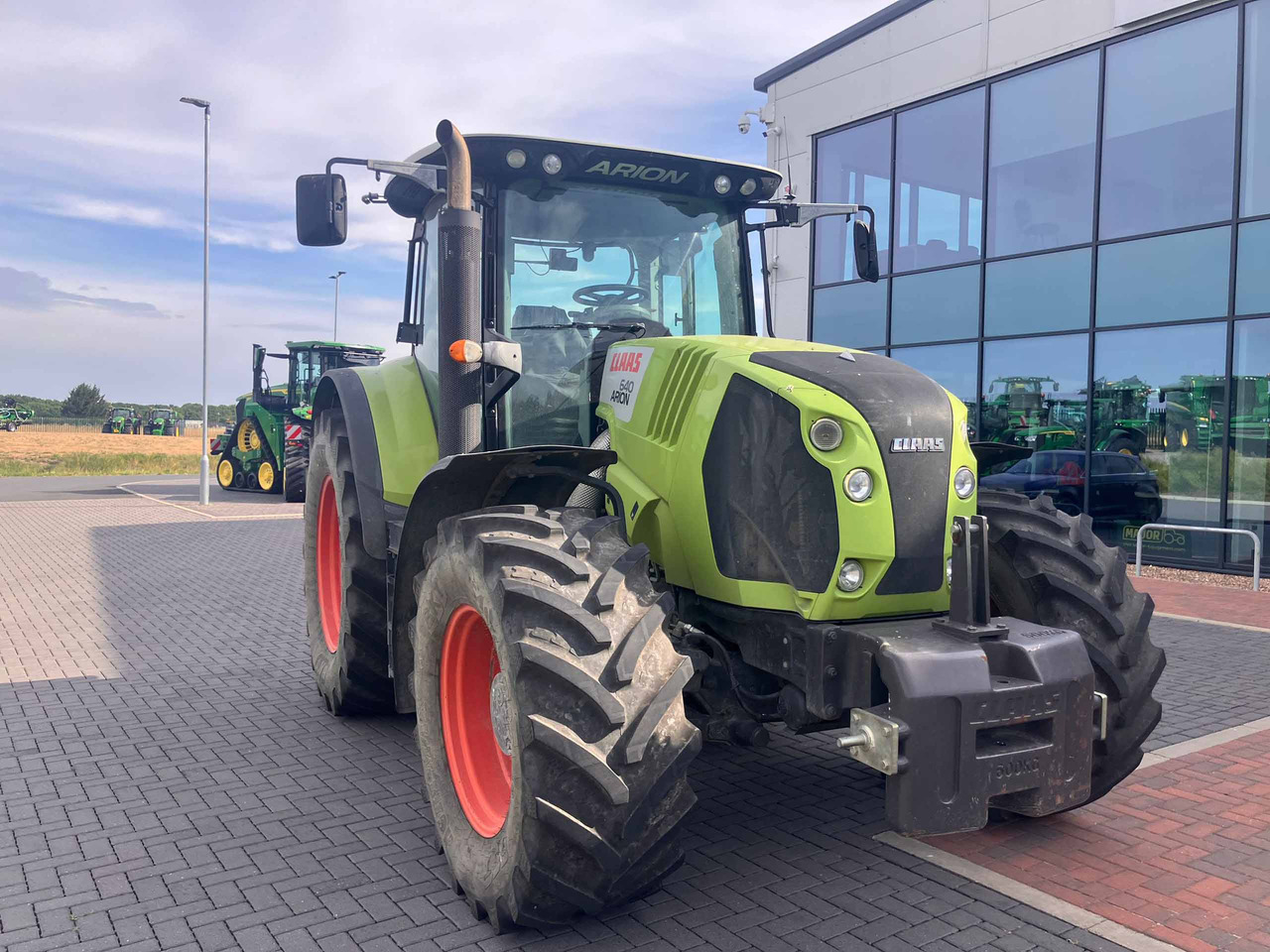 Claas Arion 640 - Трактор: фото 4 Claas Arion 640 - Трактор: фото 4