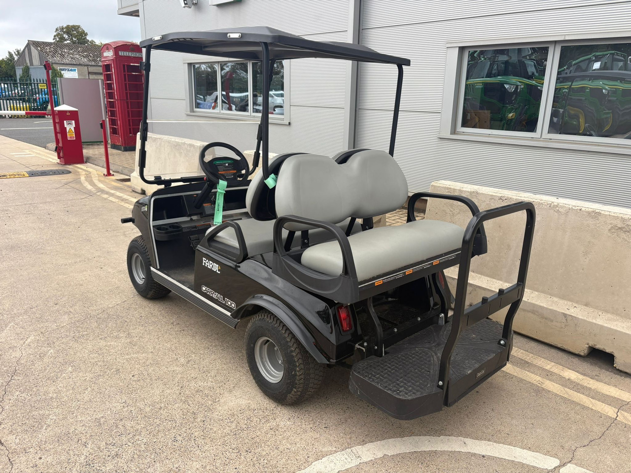 Clubcar Carryall 100 4 seater utility buggy - Гольф-кар: фото 3 Clubcar Carryall 100 4 seater utility buggy - Гольф-кар: фото 3
