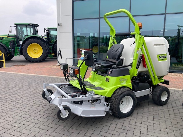 Grillo FD900 Outfront Cut & Collect - Газонокосарка: фото 4 Grillo FD900 Outfront Cut & Collect - Газонокосарка: фото 4