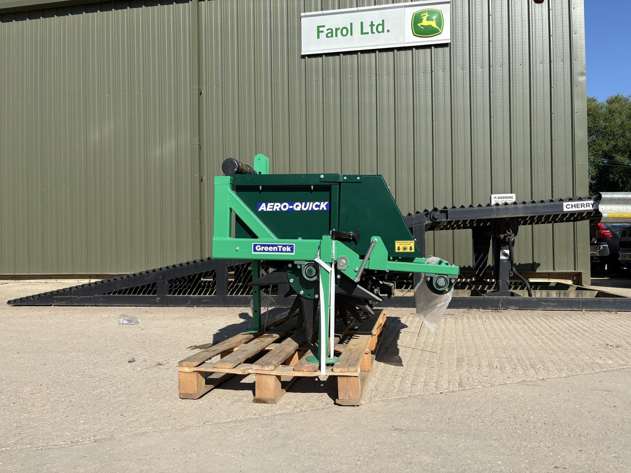 Greentek 5' Aero Quick Slitter - Інша техніка: фото 1 Greentek 5' Aero Quick Slitter - Інша техніка: фото 1