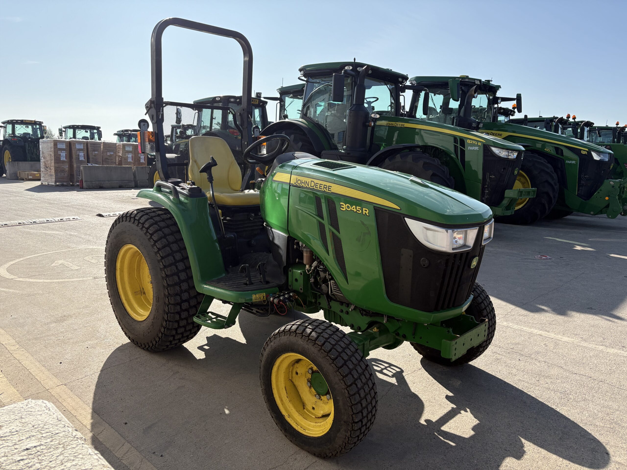 John Deere 3045R Compact Tractor - Мінітрактор: фото 3 John Deere 3045R Compact Tractor - Мінітрактор: фото 3