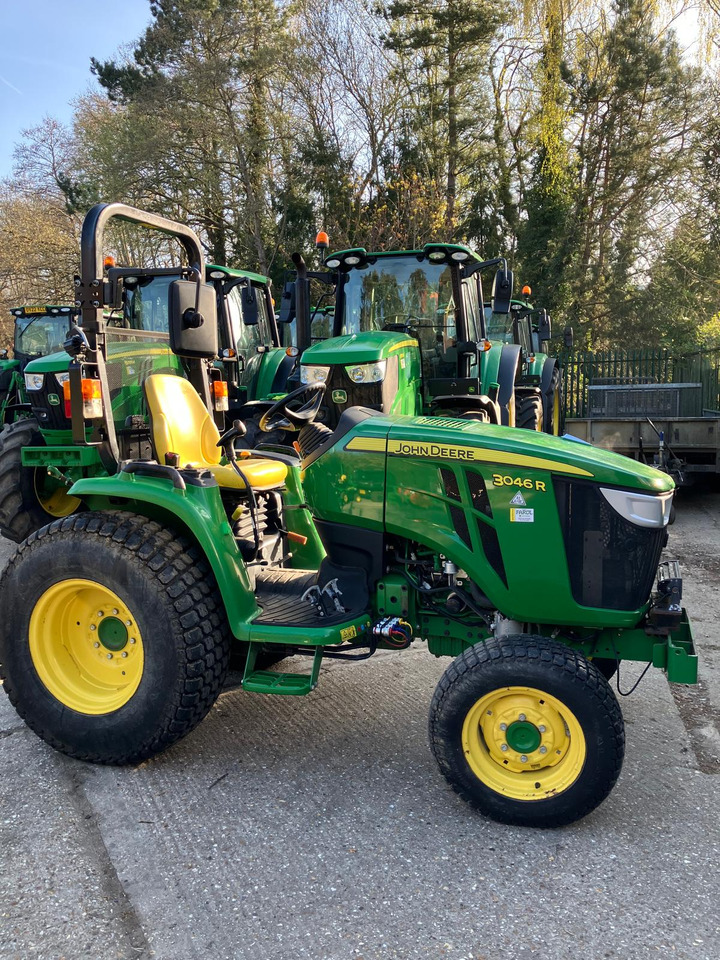 John Deere 3046R Compact Tractor - Мінітрактор: фото 4 John Deere 3046R Compact Tractor - Мінітрактор: фото 4
