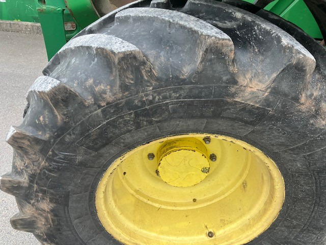 John Deere 6125R - Трактор: фото 3 John Deere 6125R - Трактор: фото 3