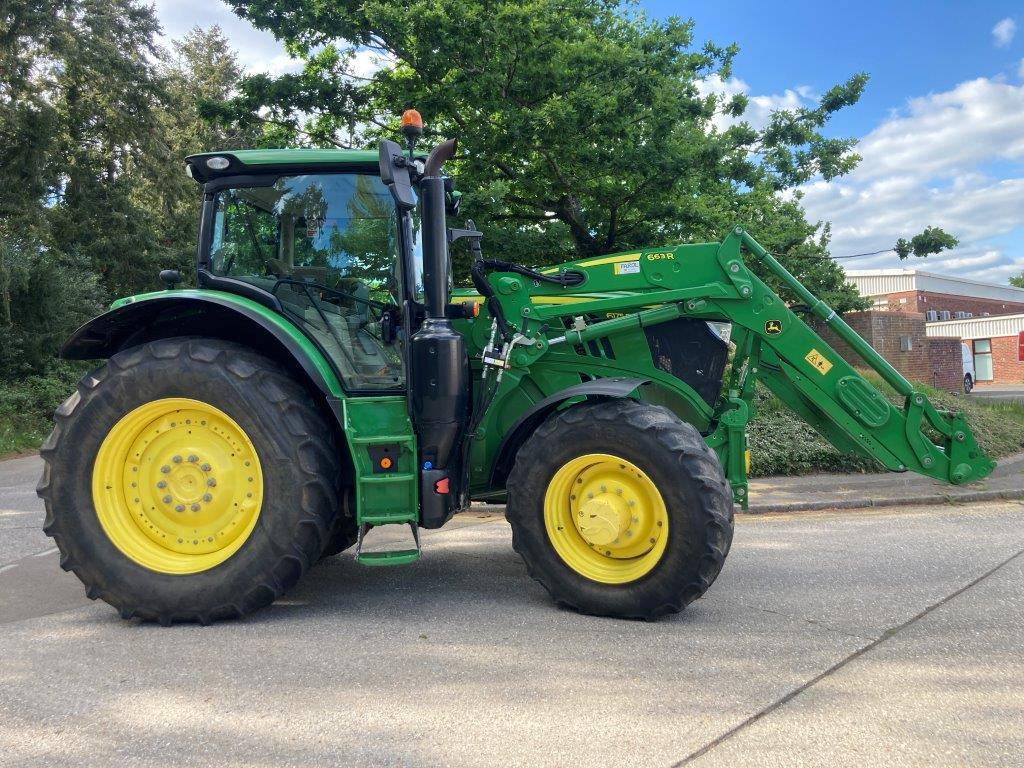 John Deere 6175R - Трактор: фото 1 John Deere 6175R - Трактор: фото 1