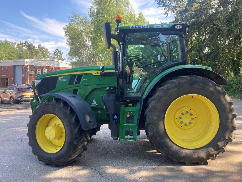 John Deere 6R 155 - Трактор: фото 1 John Deere 6R 155 - Трактор: фото 1