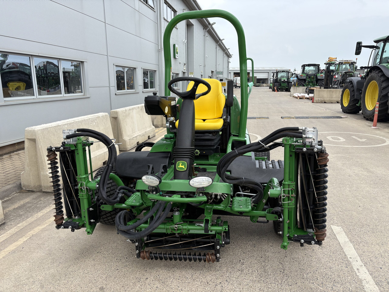 John Deere 7700A Fairway Mower - Газонокосарка: фото 2 John Deere 7700A Fairway Mower - Газонокосарка: фото 2
