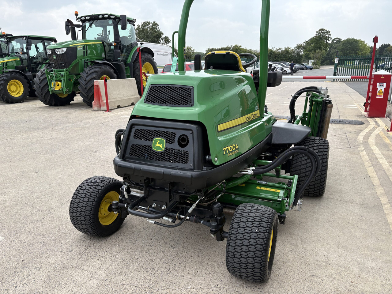 John Deere 7700A Fairway Mower - Газонокосарка: фото 4 John Deere 7700A Fairway Mower - Газонокосарка: фото 4