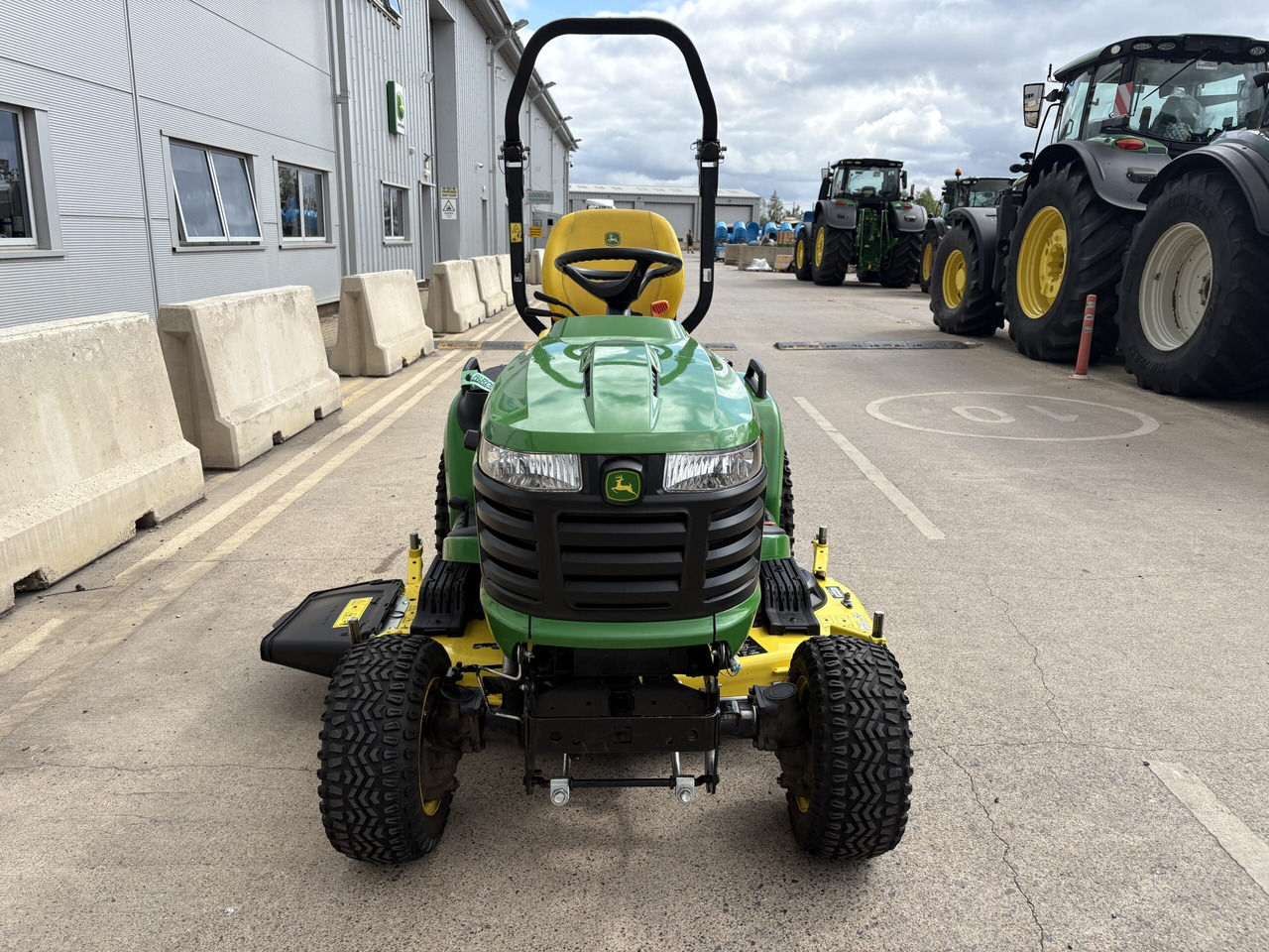 John Deere X948 Commercial Lawn Tractor - Газонокосарка: фото 2 John Deere X948 Commercial Lawn Tractor - Газонокосарка: фото 2