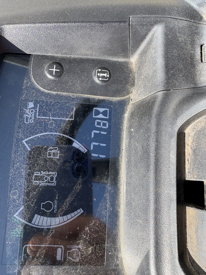 John Deere X950R Cut & Collect mower - Газонокосарка: фото 5 John Deere X950R Cut & Collect mower - Газонокосарка: фото 5