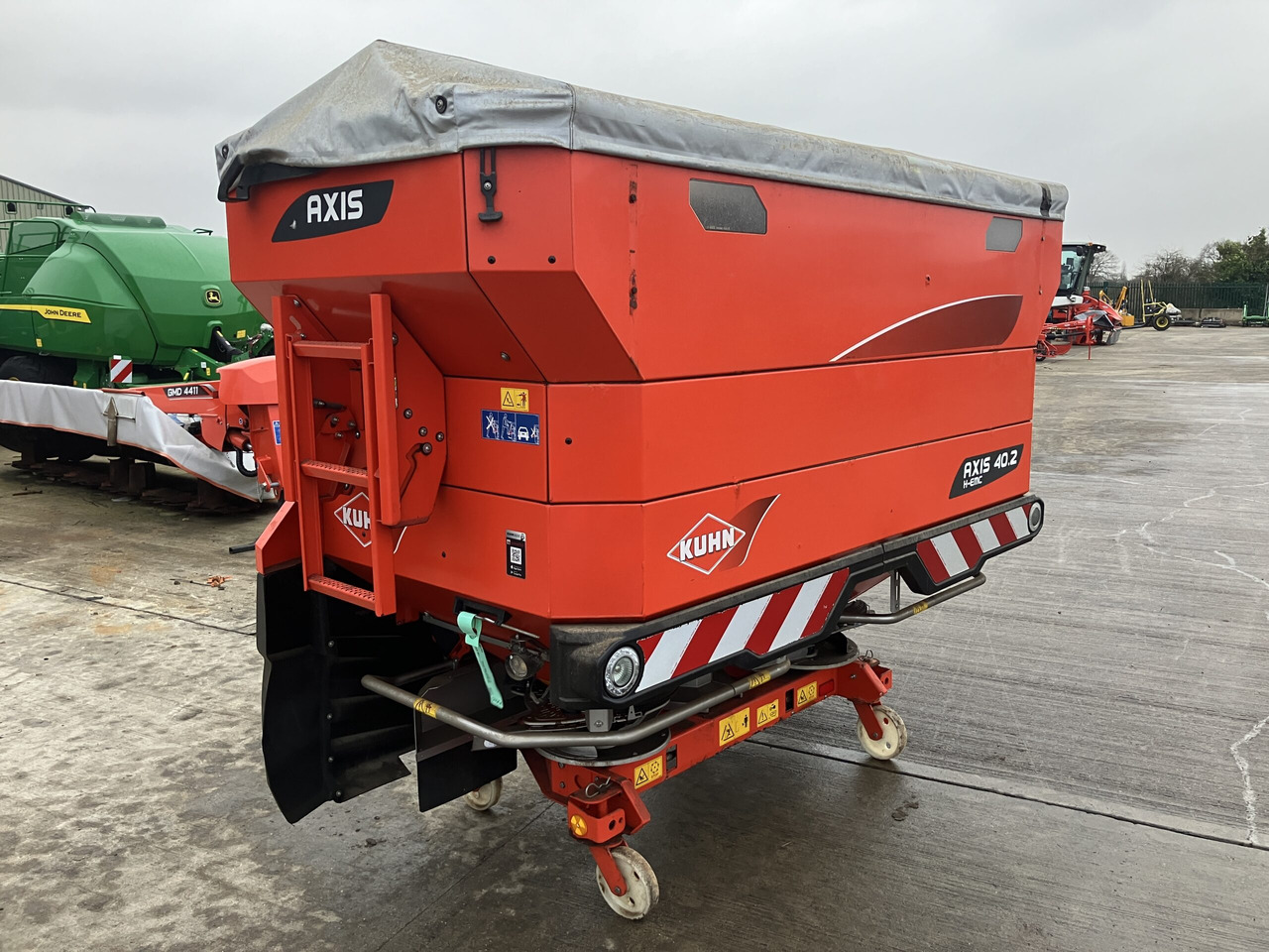 Kuhn Axis 40.2 H-EMC Varispread Pro - Розкидач добрив: фото 1 Kuhn Axis 40.2 H-EMC Varispread Pro - Розкидач добрив: фото 1