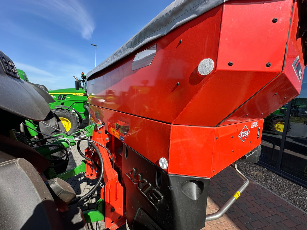 Kuhn Axis 40.2 H EMC W - Розкидач добрив: фото 3 Kuhn Axis 40.2 H EMC W - Розкидач добрив: фото 3