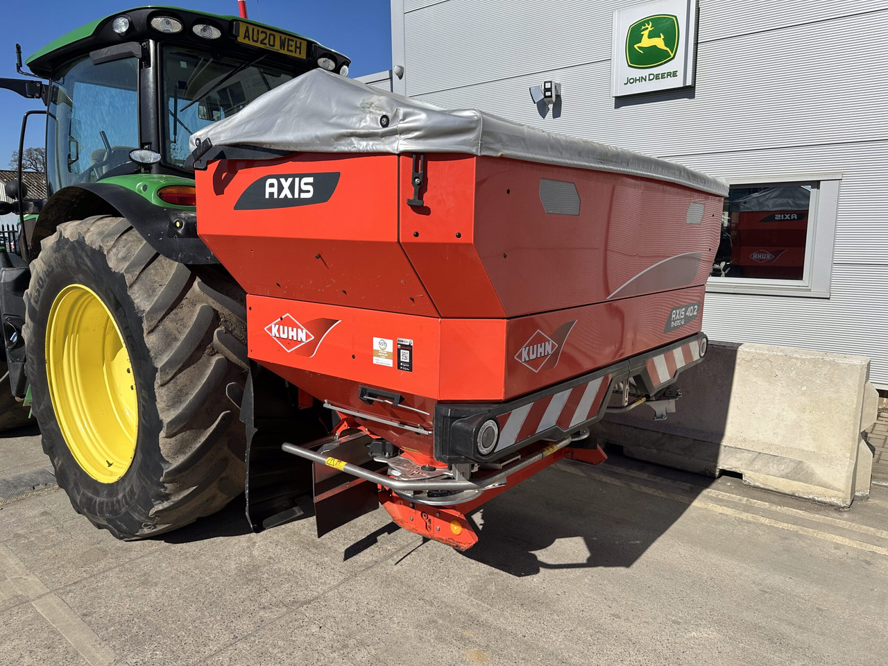 Kuhn Axis 40.2 M-EMC-W - Розкидач добрив: фото 1 Kuhn Axis 40.2 M-EMC-W - Розкидач добрив: фото 1