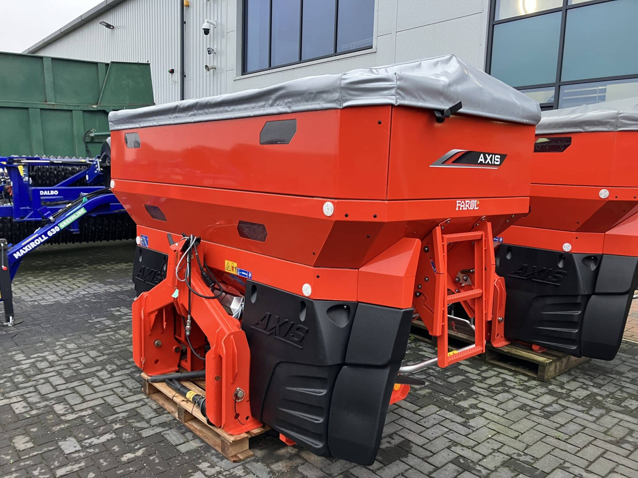 Kuhn Axis 50.2 M-ECW - Розкидач добрив: фото 1 Kuhn Axis 50.2 M-ECW - Розкидач добрив: фото 1
